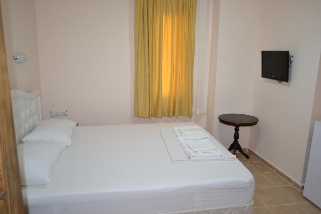 Deniz Apart Hotel Palamutbuku Phòng bức ảnh