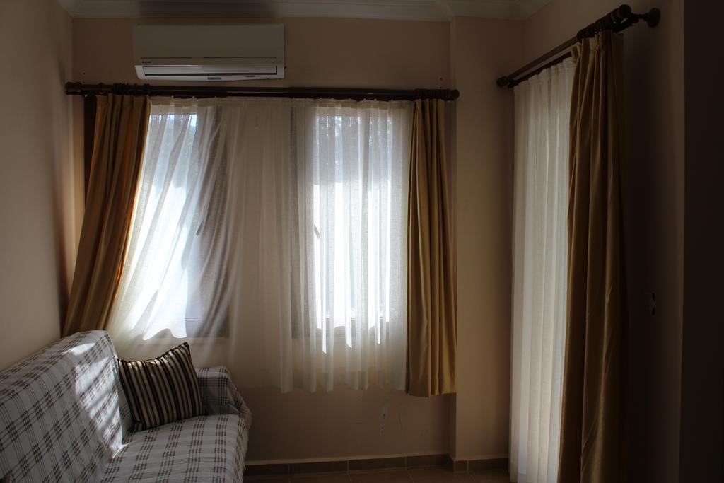 Deniz Apart Hotel Palamutbuku Ngoại thất bức ảnh